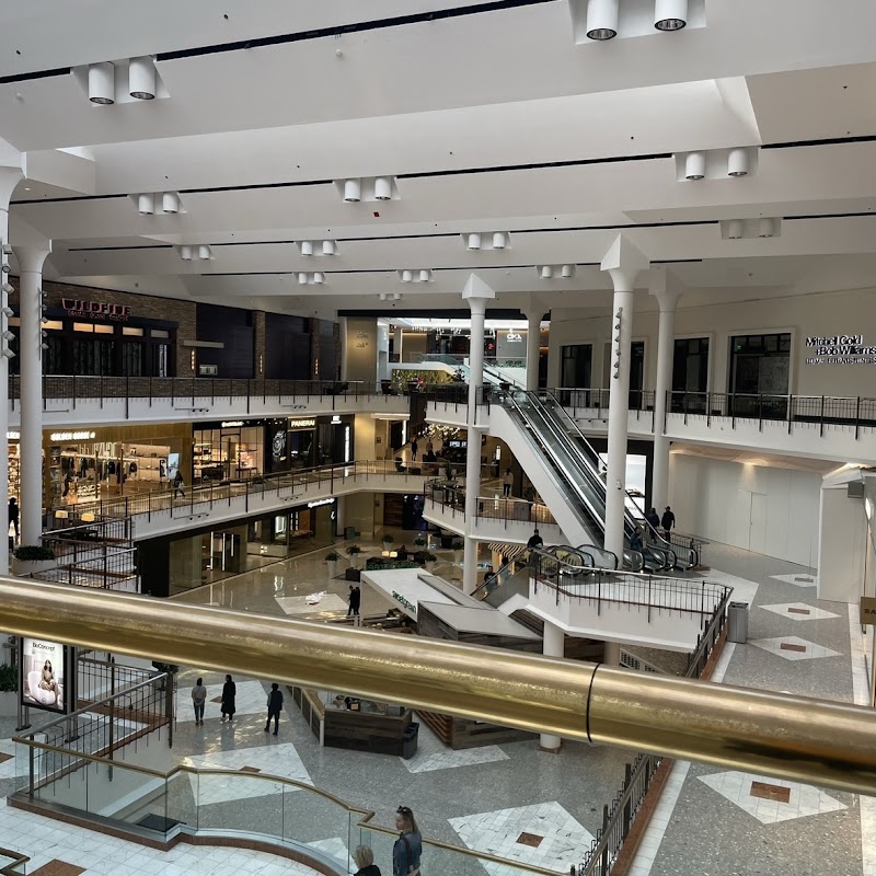 Tysons Galleria